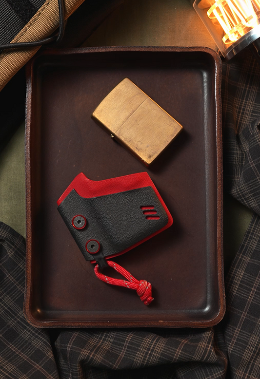 Zippo Black-Red Sheath|Fits standard smooth-surface Zippo lighters.