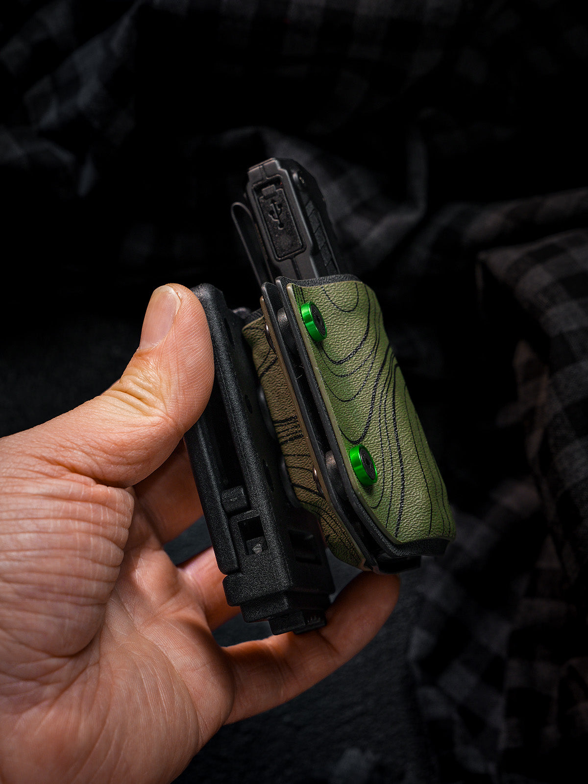 TACTICALGEEK Olive Green Kydex EDC Sheath – Side Profile and Retention Detail
