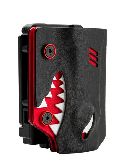 TACTICALGEEK TX8 Shark Kydex Flashlight Sheath for Nitecore EDC25 – Front View